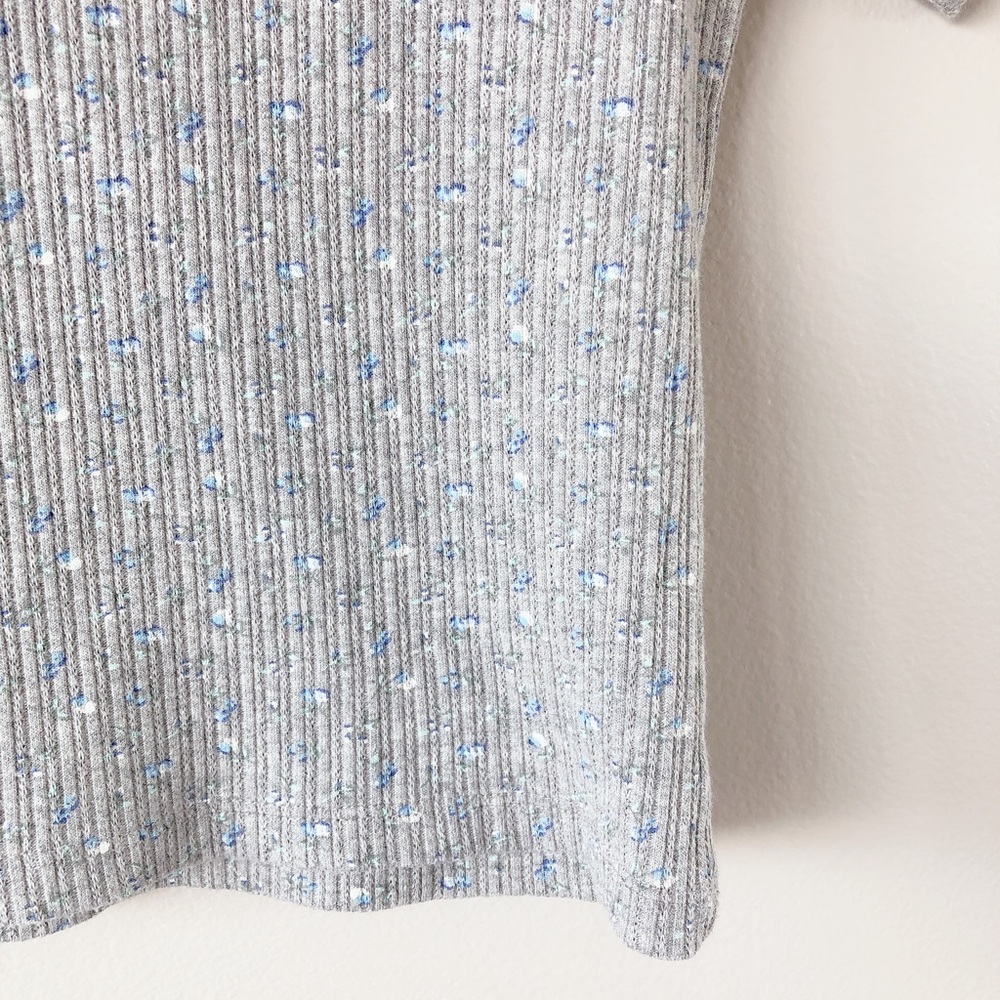 American Eagle ribbed tee grey tshirt AE women’s large floral shirt top - Picture 8 of 16